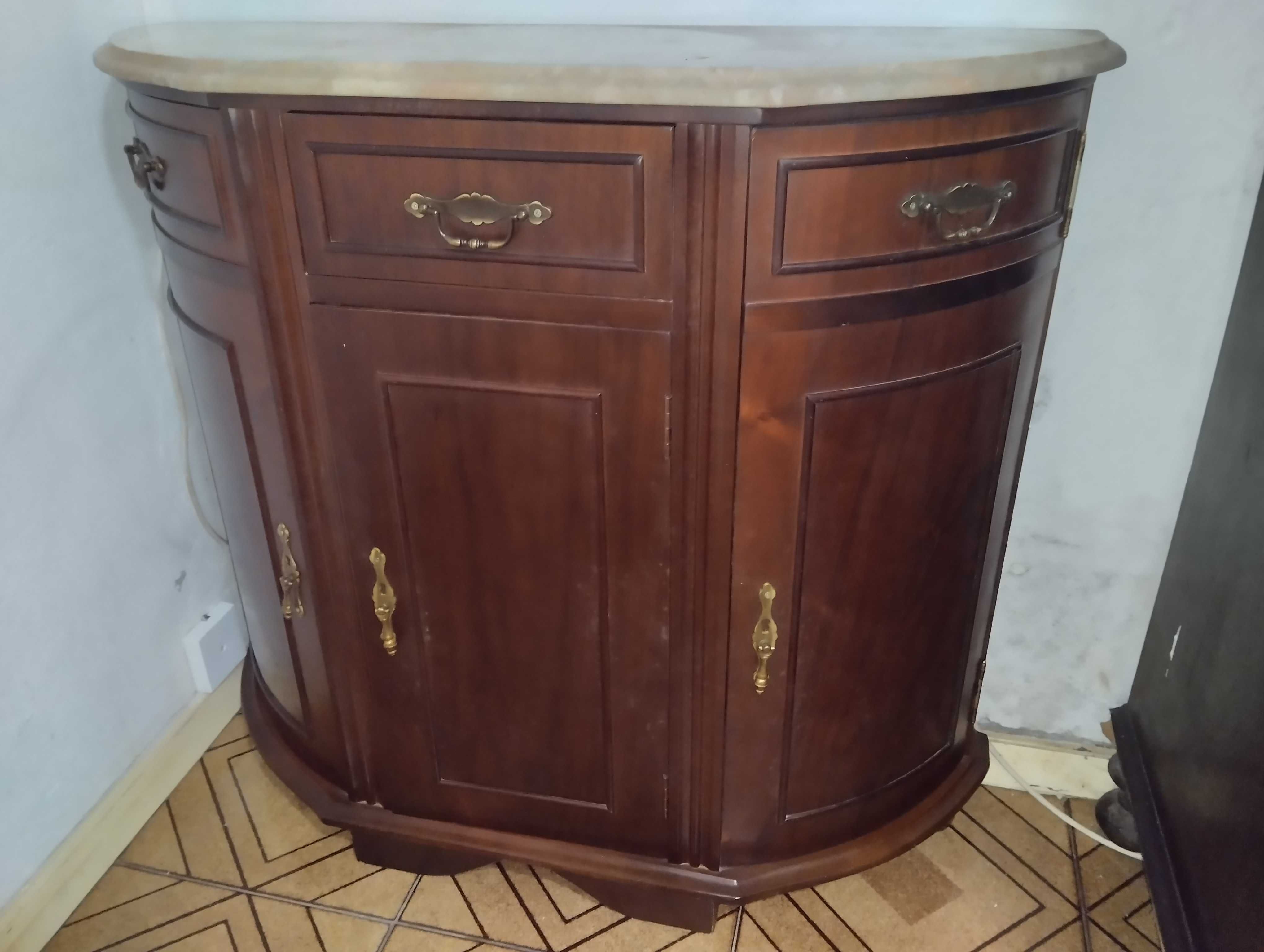 sapateira com pedra mármore em bom estado
