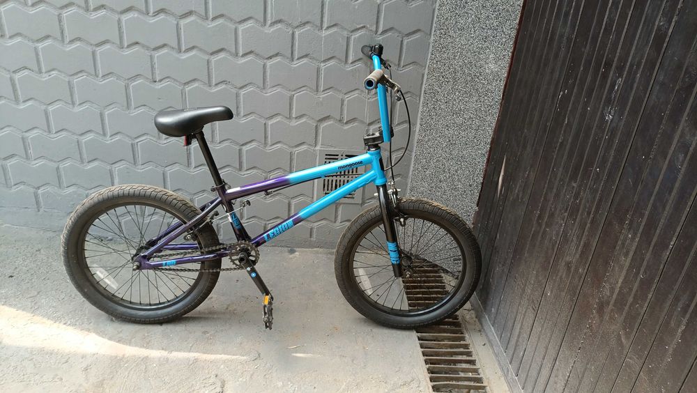 Bmx moongoose L80