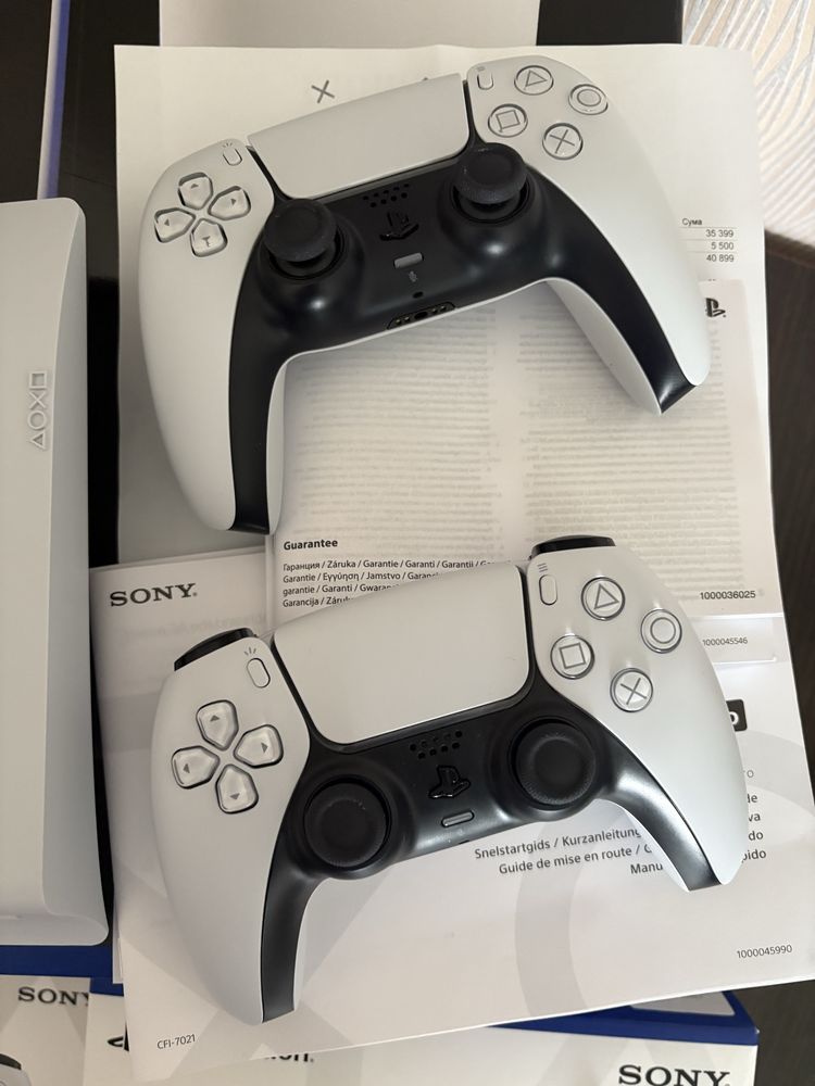Sony Playstation 5 PRO (4 TB/Disk drive)