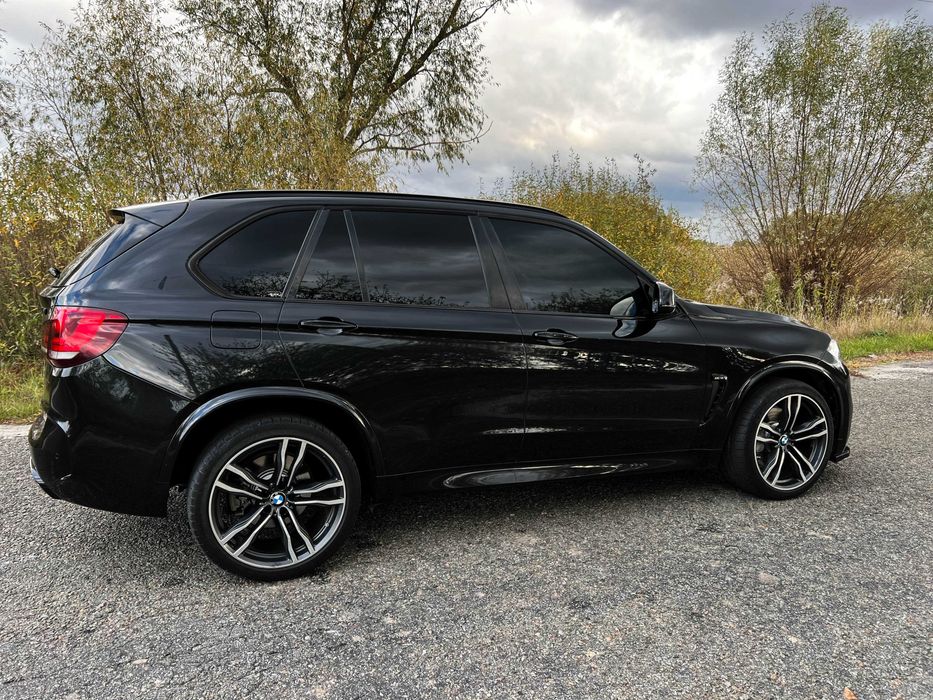 BMW X5 2014 F15 50i xDrive