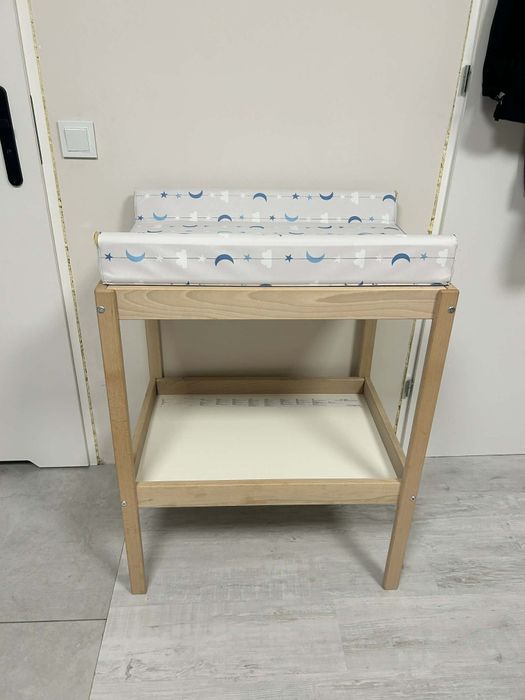 Przewijak wraz z nakładką