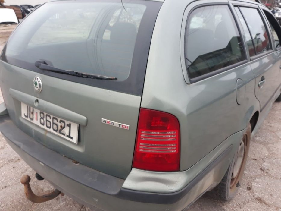 Na części Skoda Octavia 1.9 101km ATD ESW 4x4