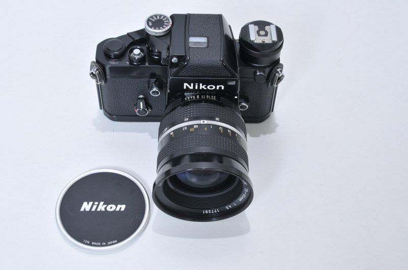 Nikon F2