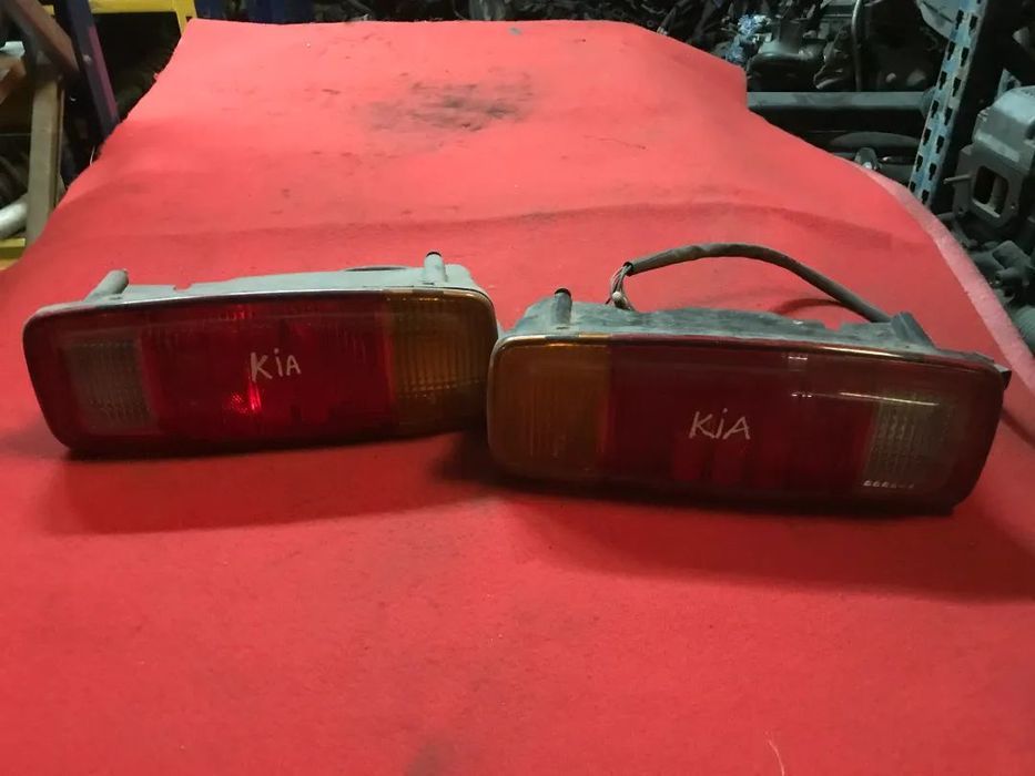 FAROLIM TRASEIRO KIA K