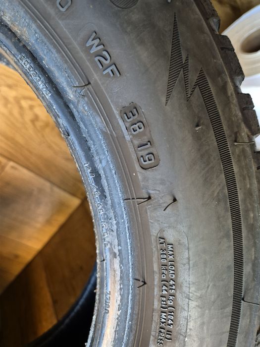 185/60/14 Bridgestone komplet zima 19r 6,2mm