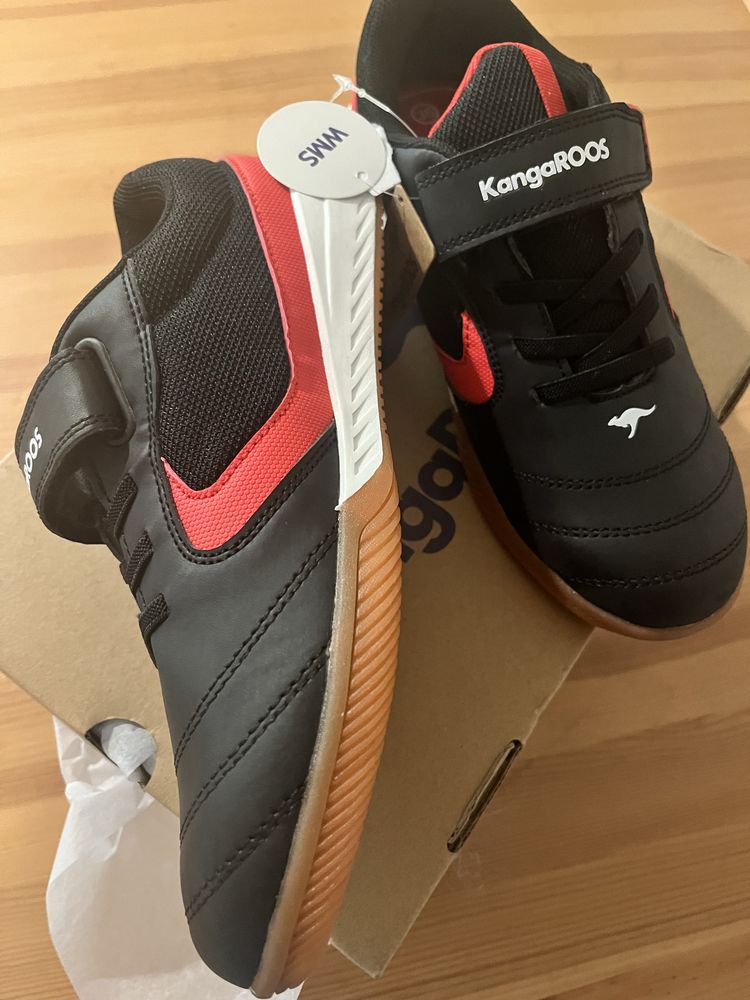 Kangaroos sneakersy roz.36