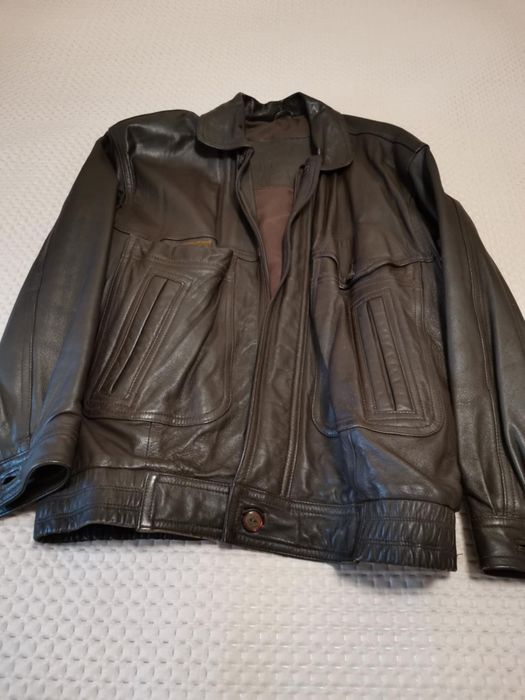 Blusão de cabedal castanho para homem