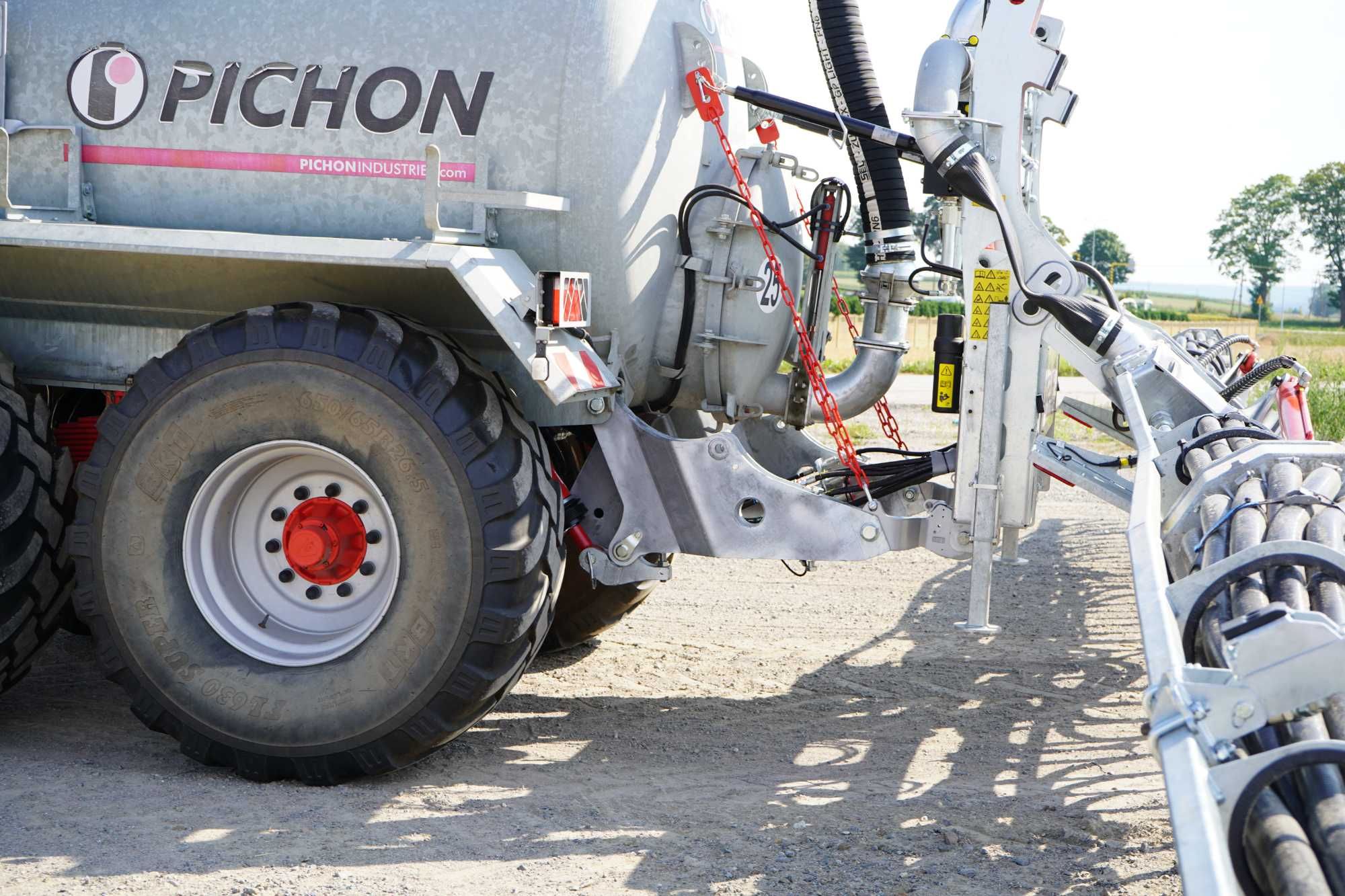 Podnośnik hydrauliczny do beczkowozu Pichon