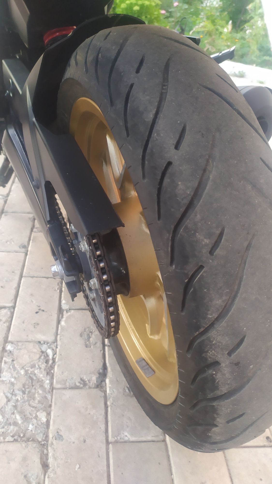 Байк Dominar BODJAR 400.  .