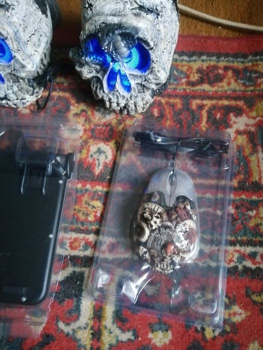 Skull Клавіатура+мишка+usb hub коврик+колонки