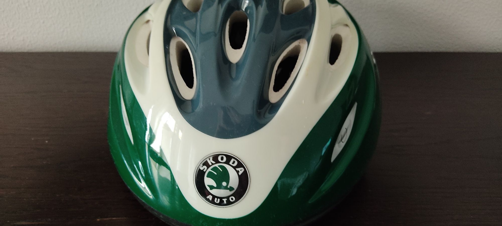 Capacete ciclismo trotinete Skoda