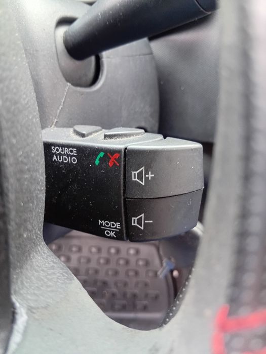 Dacia logan 2013 gasoleo 2399 € negociáveis