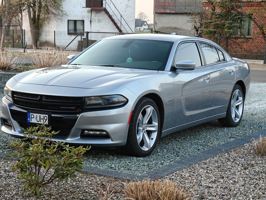 Dodge Charger Dodge charger R/T 5.7 - IDEALNY