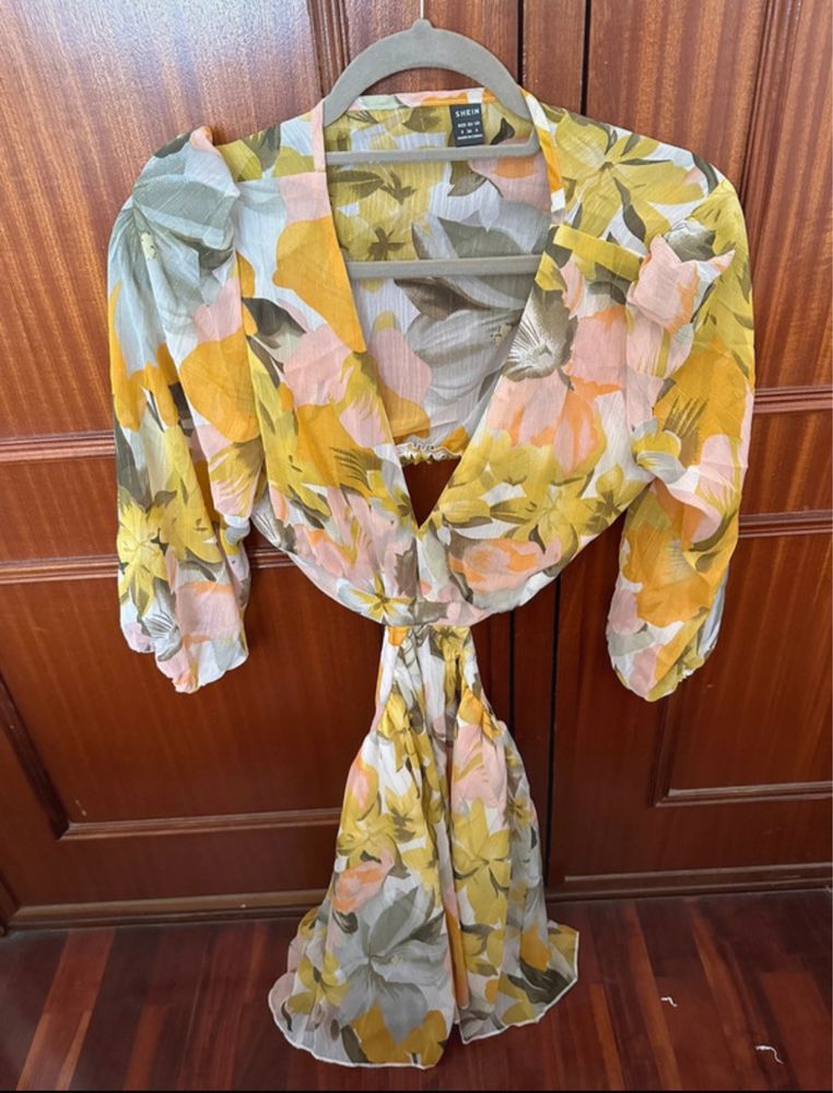 Vestido c/ Aberturas Shein