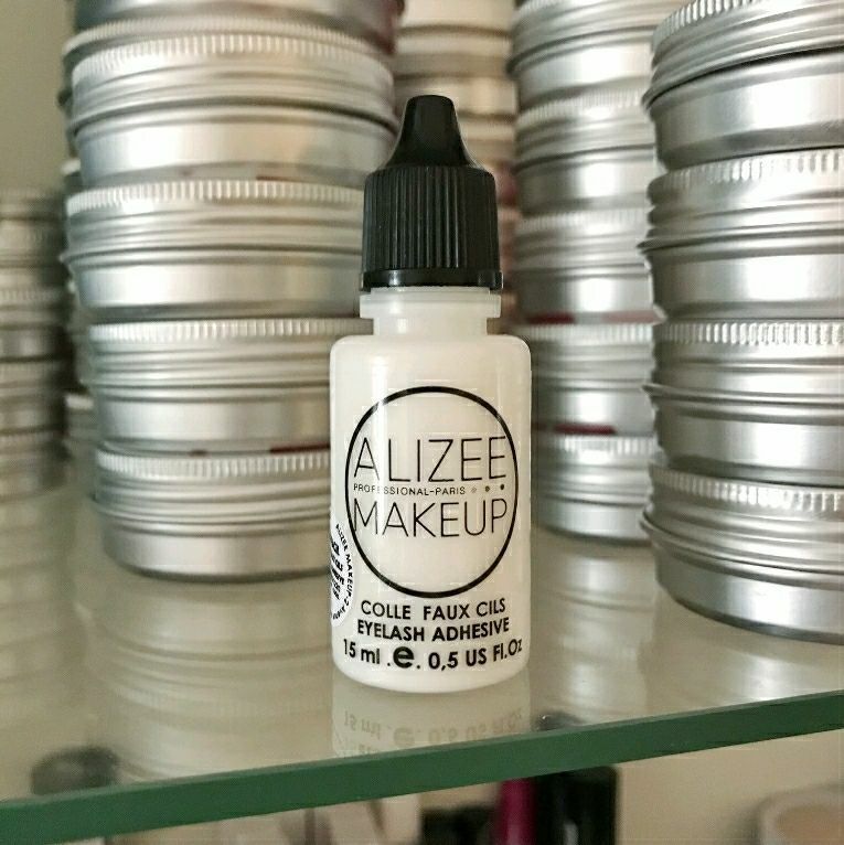 Силиконовый клей для накладных ресниц Alizee Makeup