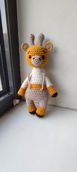 Іграшка ручна робота жираф