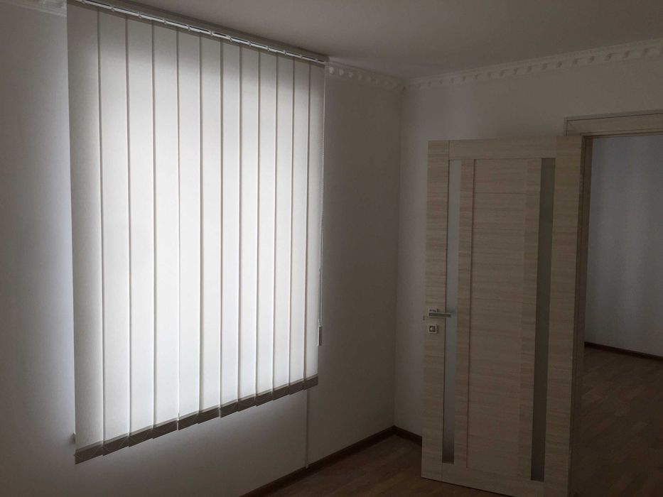 день-ночь зебра ролеты плисе блекаут вертикальные жалюзи