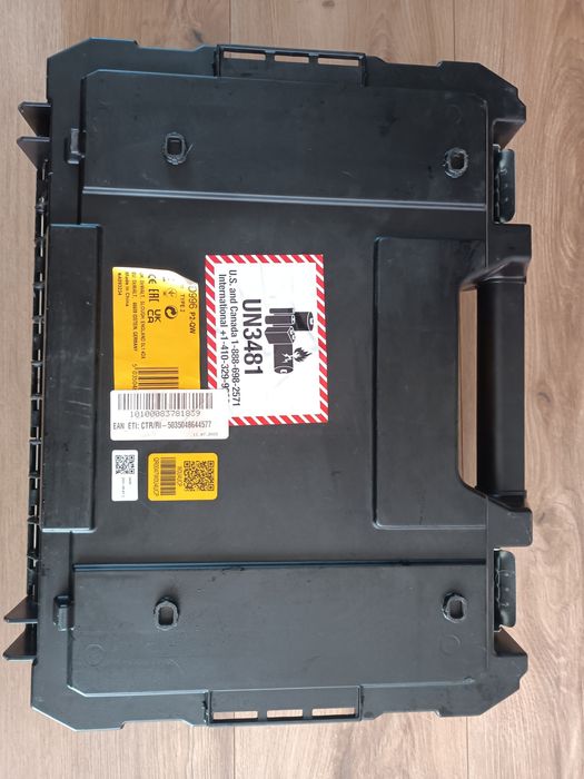 Nowe Skrzynki DeWALT