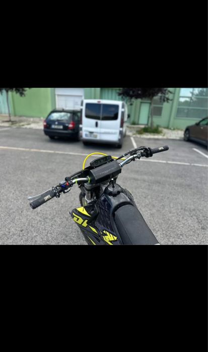 Vendo ou troco drz400e
