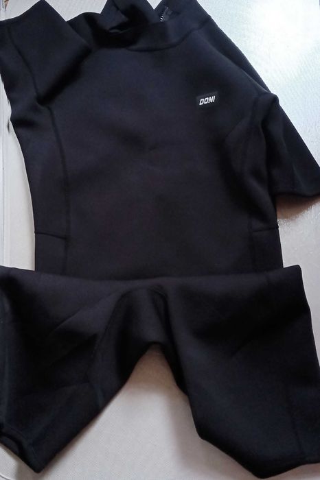 Fato de Surf  XL preto