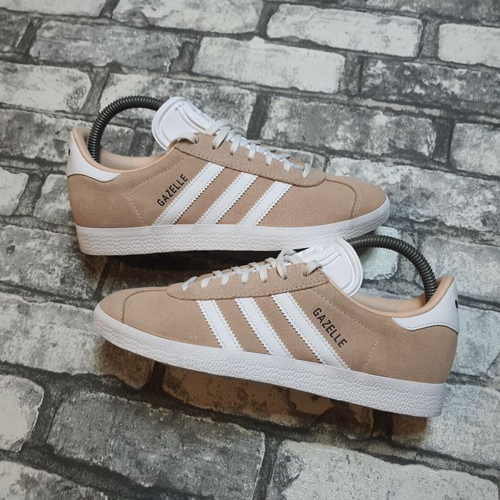 Кросівки Adidas Gazelle в бежевому кольорі ідеал. 38р. 23.5-24см spec