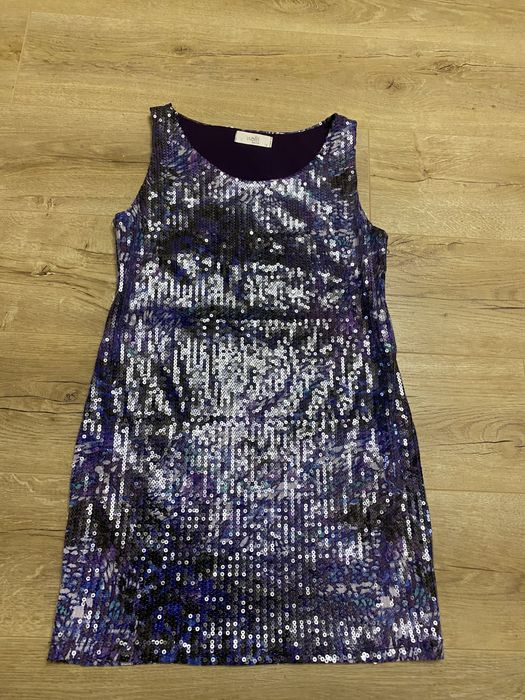 Продам платье с паетками фирмы Wallis