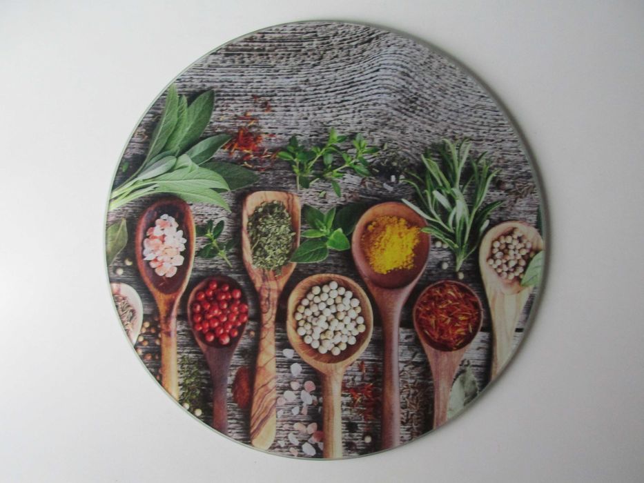 Доска разделочная.