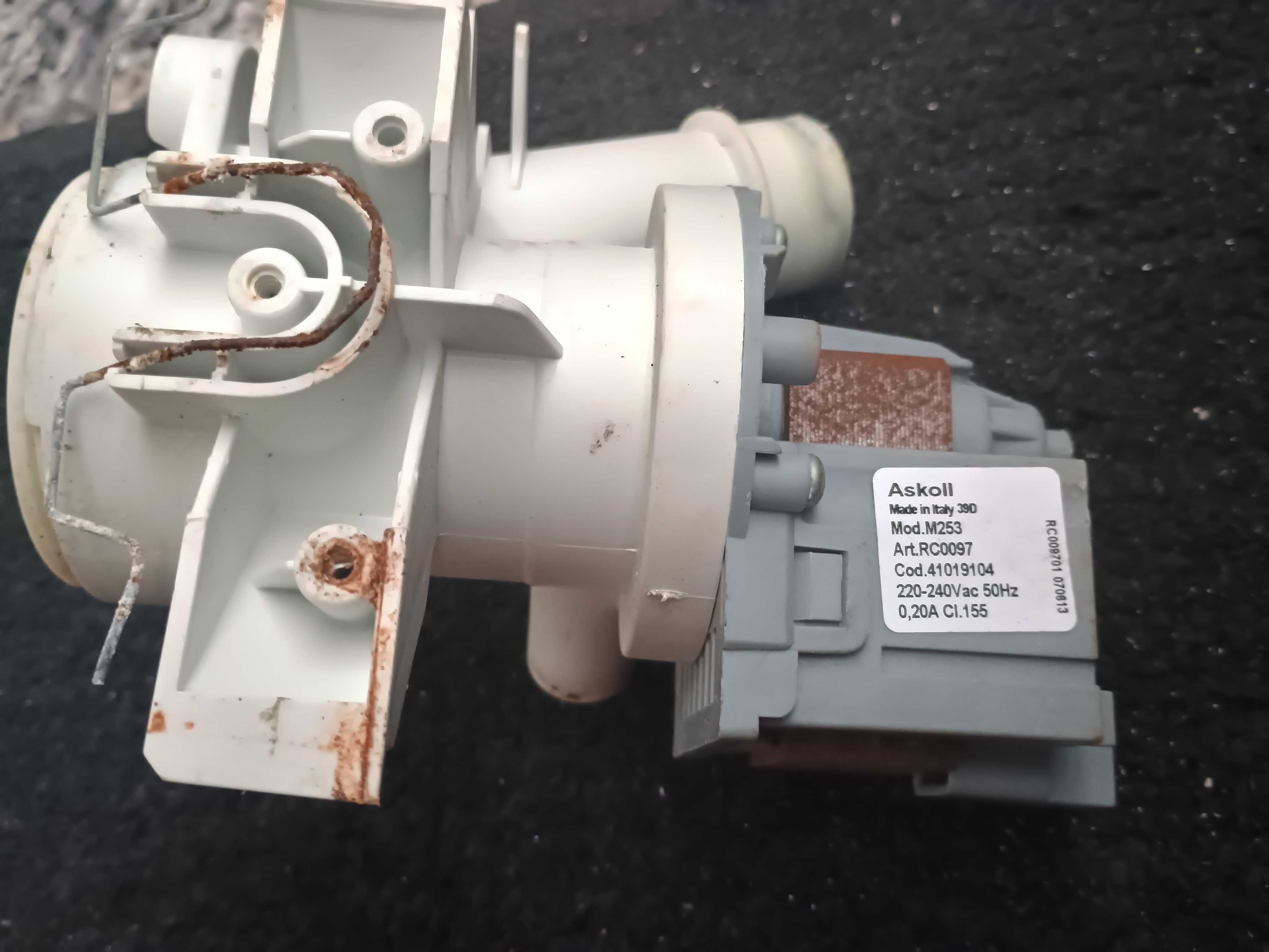 Пральна машинка Hoover DYN 33 5124D S на запчастини