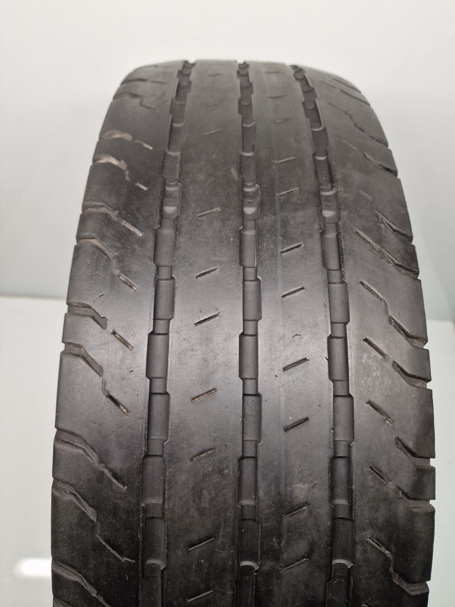 215/75 R16C 116/114R Continental ContiVanContact 100