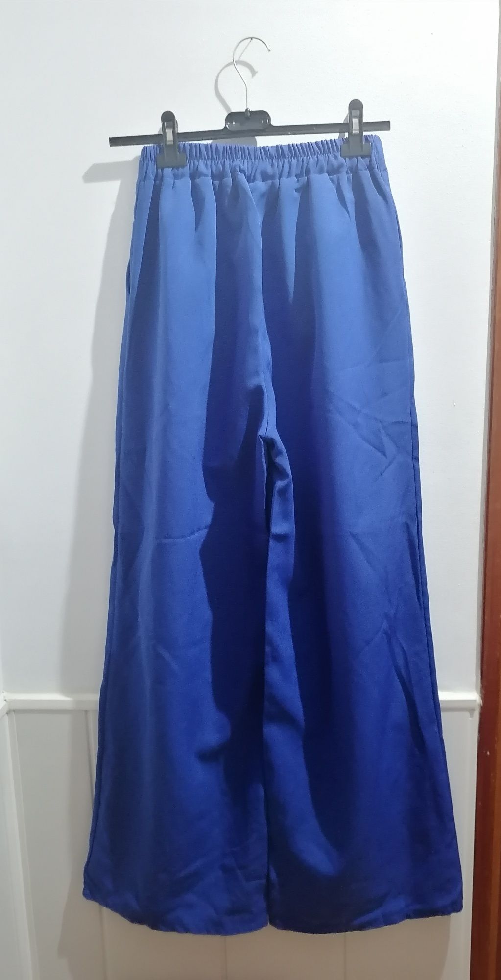 Calça Pantalona de Senhora.    Ainda com Etiqueta