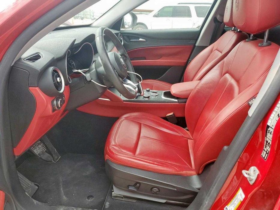 Alfa Romeo Stelvio 2020