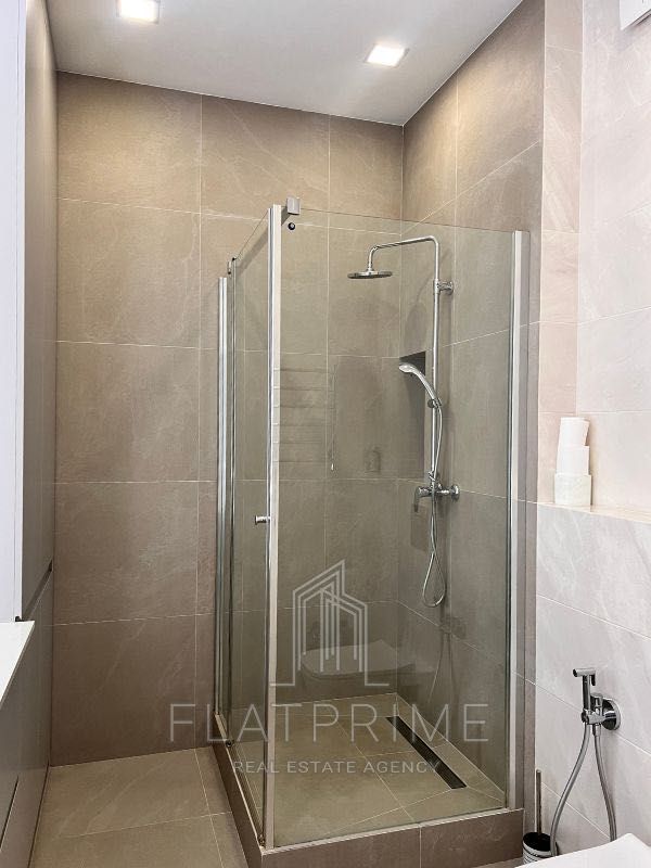 Продаж 2к квартири Royal Tower, Саксаганського 37К, центр