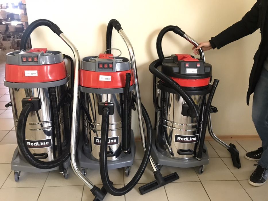 Пилосос промисловий 4500 w 3 Турбіни