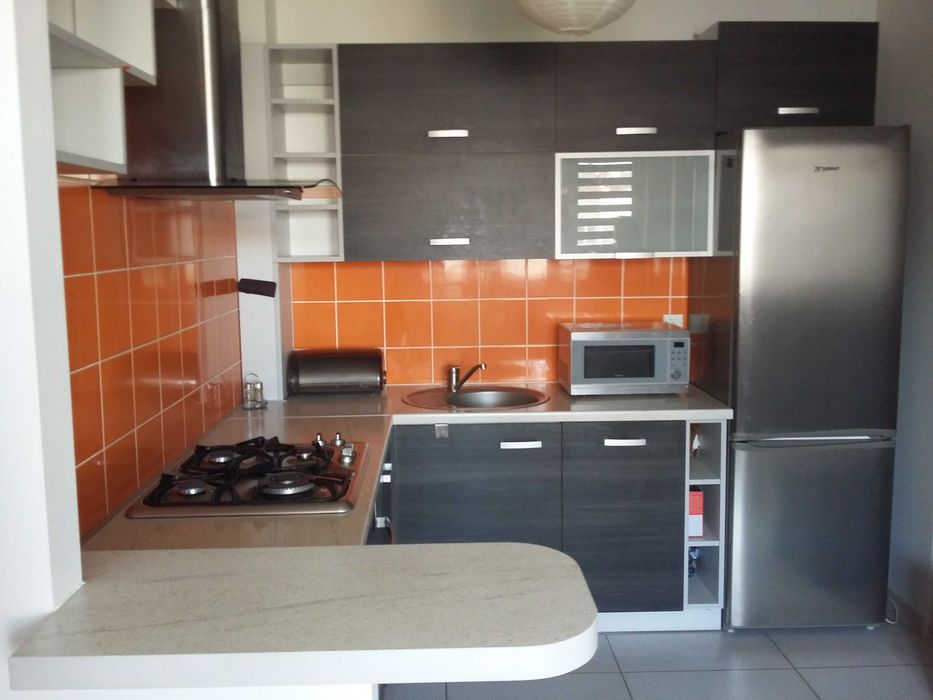 Wynajmę 2 pokojowe, komfortowe mieszkanie