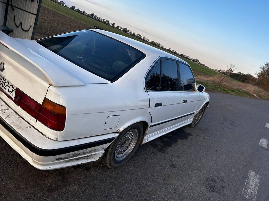 Продам BMW e34 m20b20