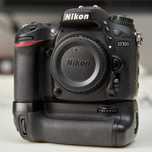 Nikon D7100 + батарейний блок