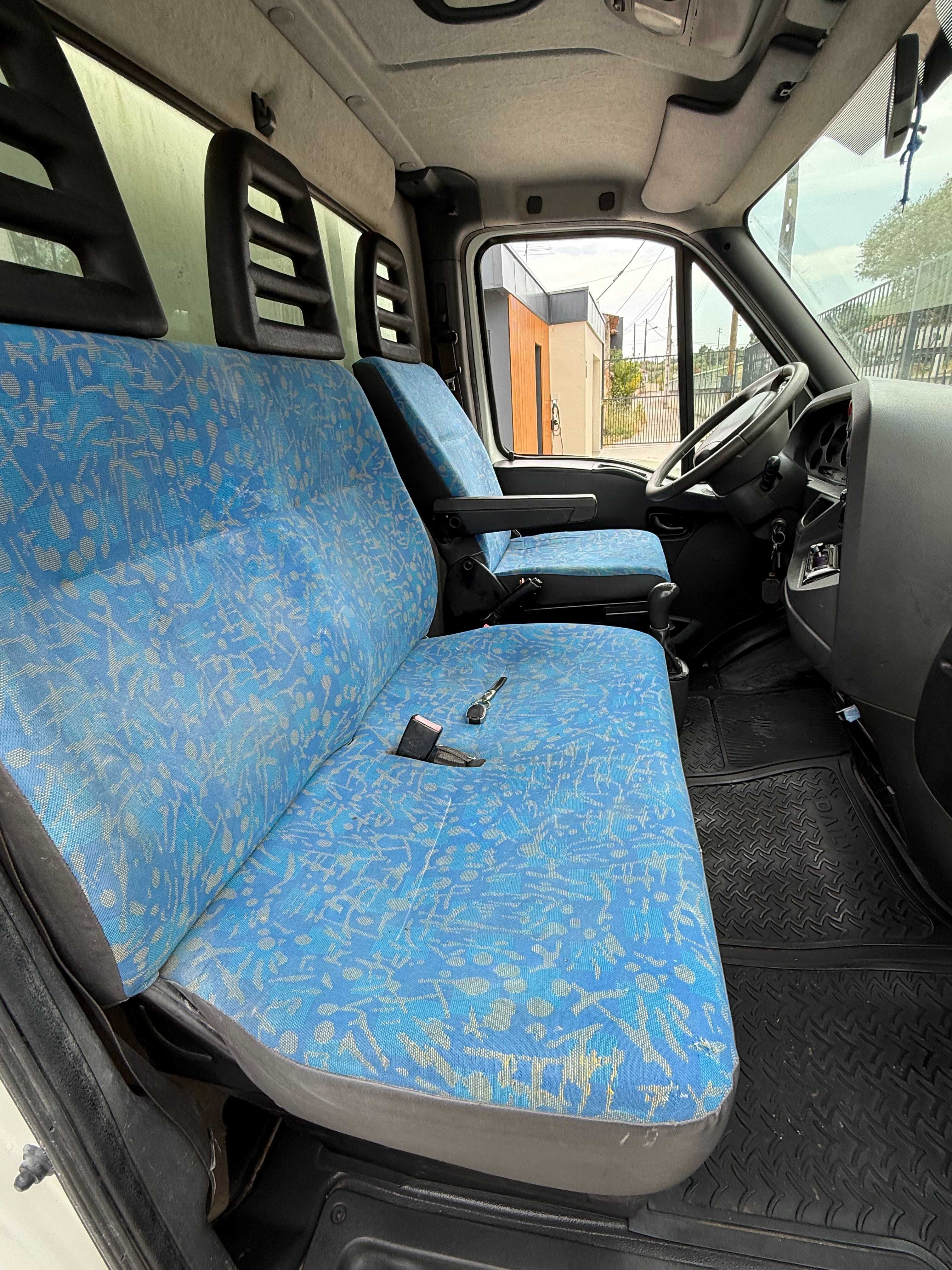 Iveco Daily 35c com báscula