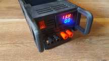 Zasilacz 13,8V, woltomierz, amperomierz 30A, radio KF, webasto, CB.