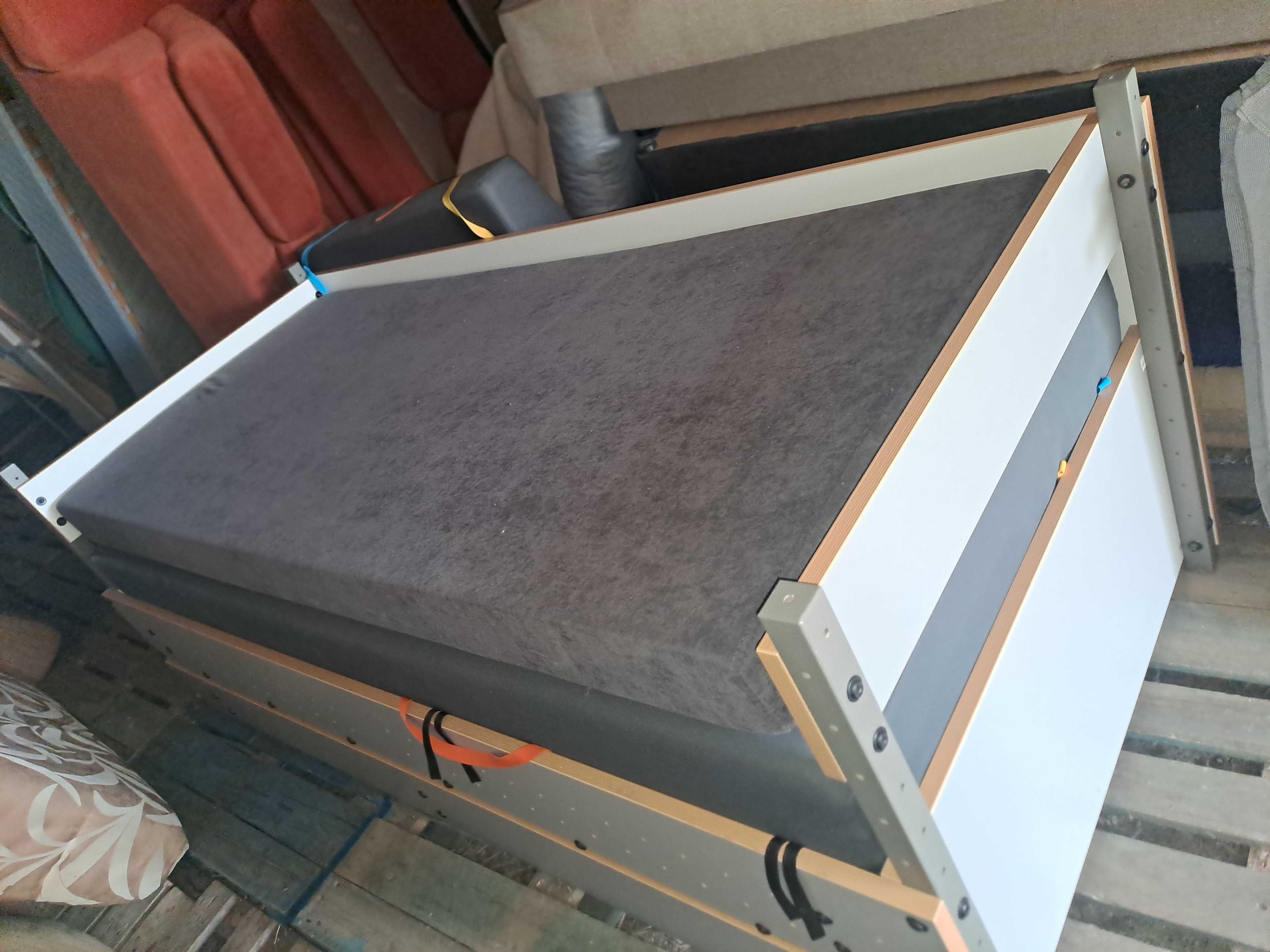 łóżko VOX 90x200 + materace z wysuwanym dołem - możliwy transport
