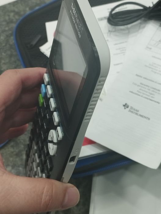 Calculadora gráfica Texas Instruments Ti-84 plus Python