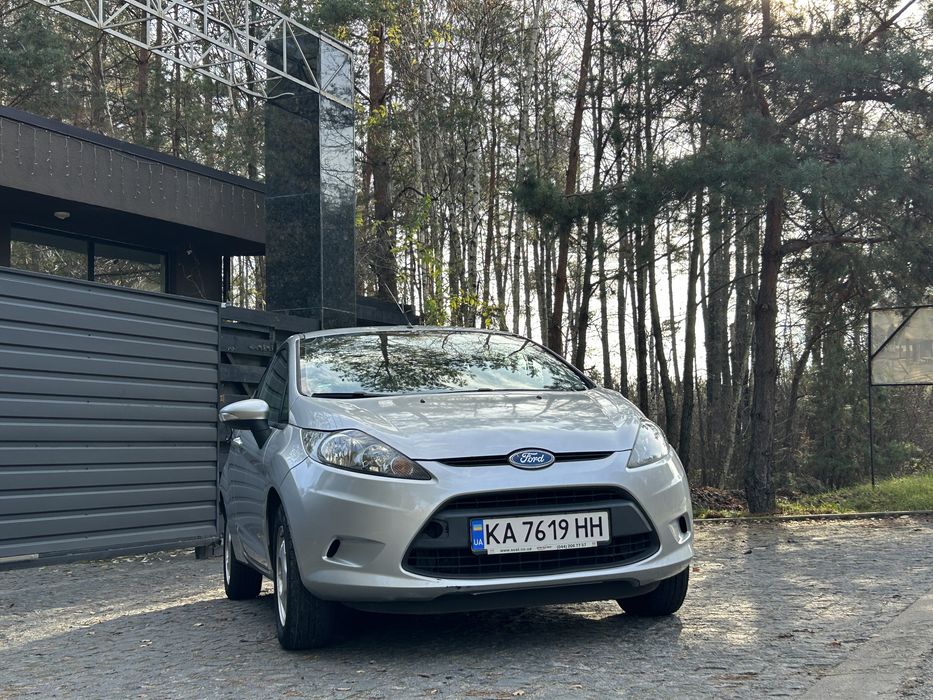 Форд Фієста в чудовому стані