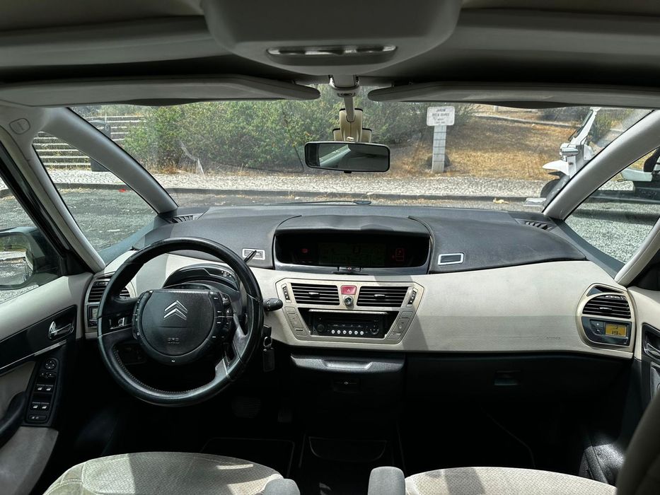 Citroen C4 Picasso 1.6 HDI automática