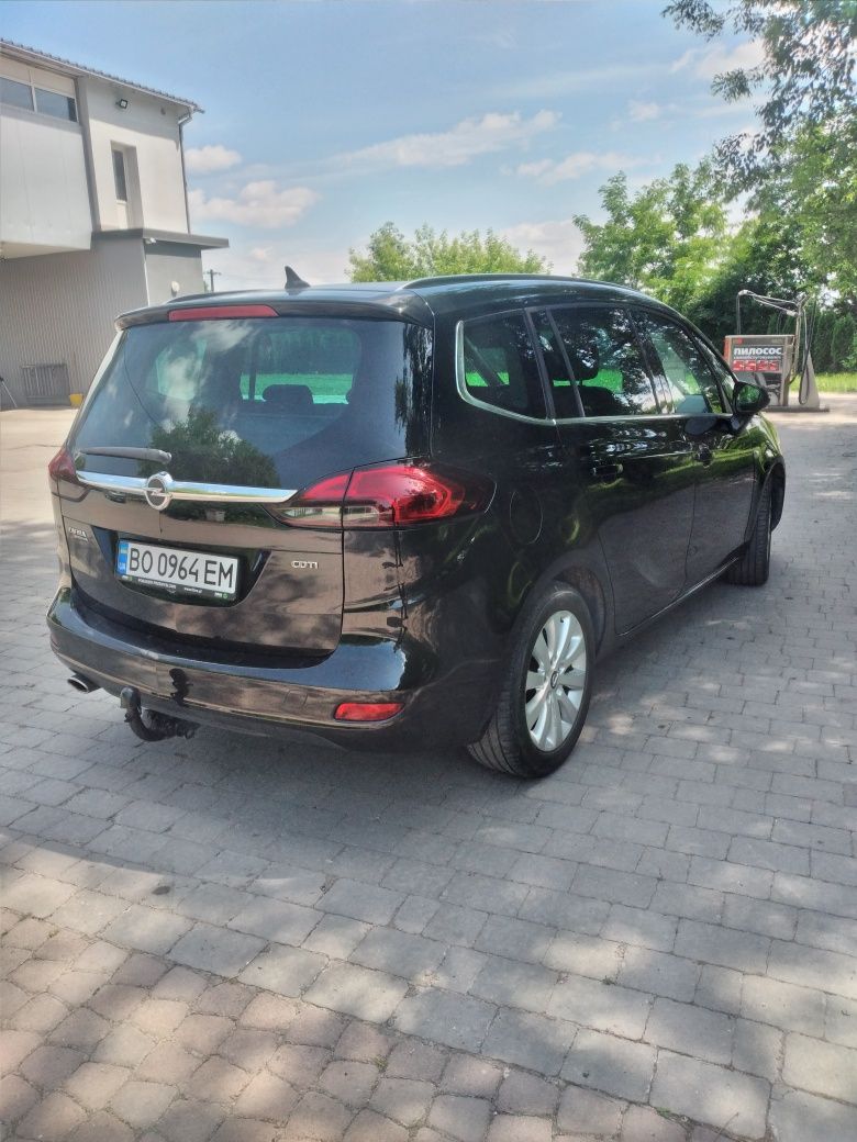 Opel ZAFIRA 2014