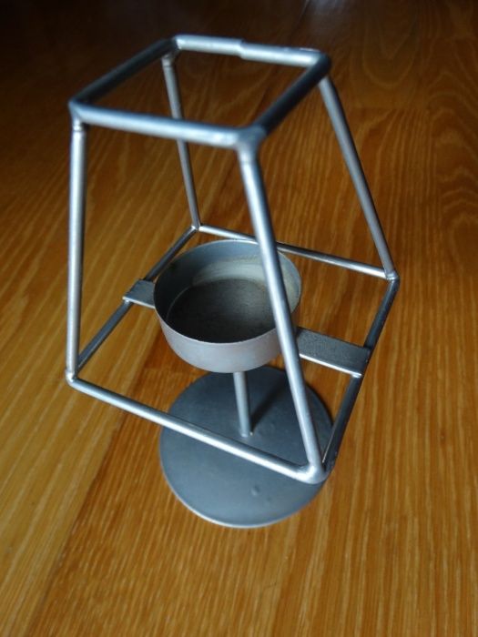 Porta lamparina 'candeeiro'