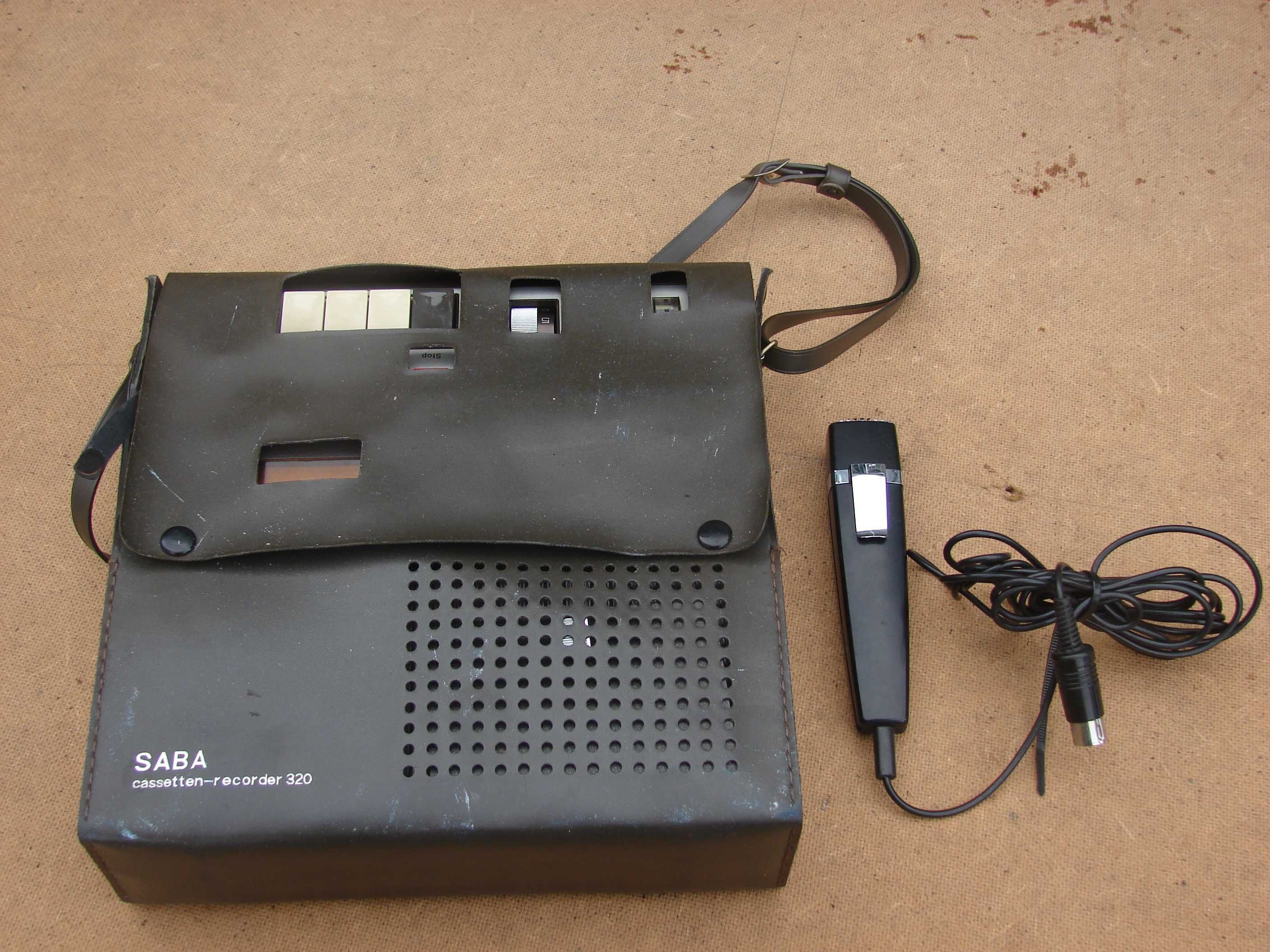 zabytkowy magnetofon kasetowy SABA 320 F cassetten recorder zabytek