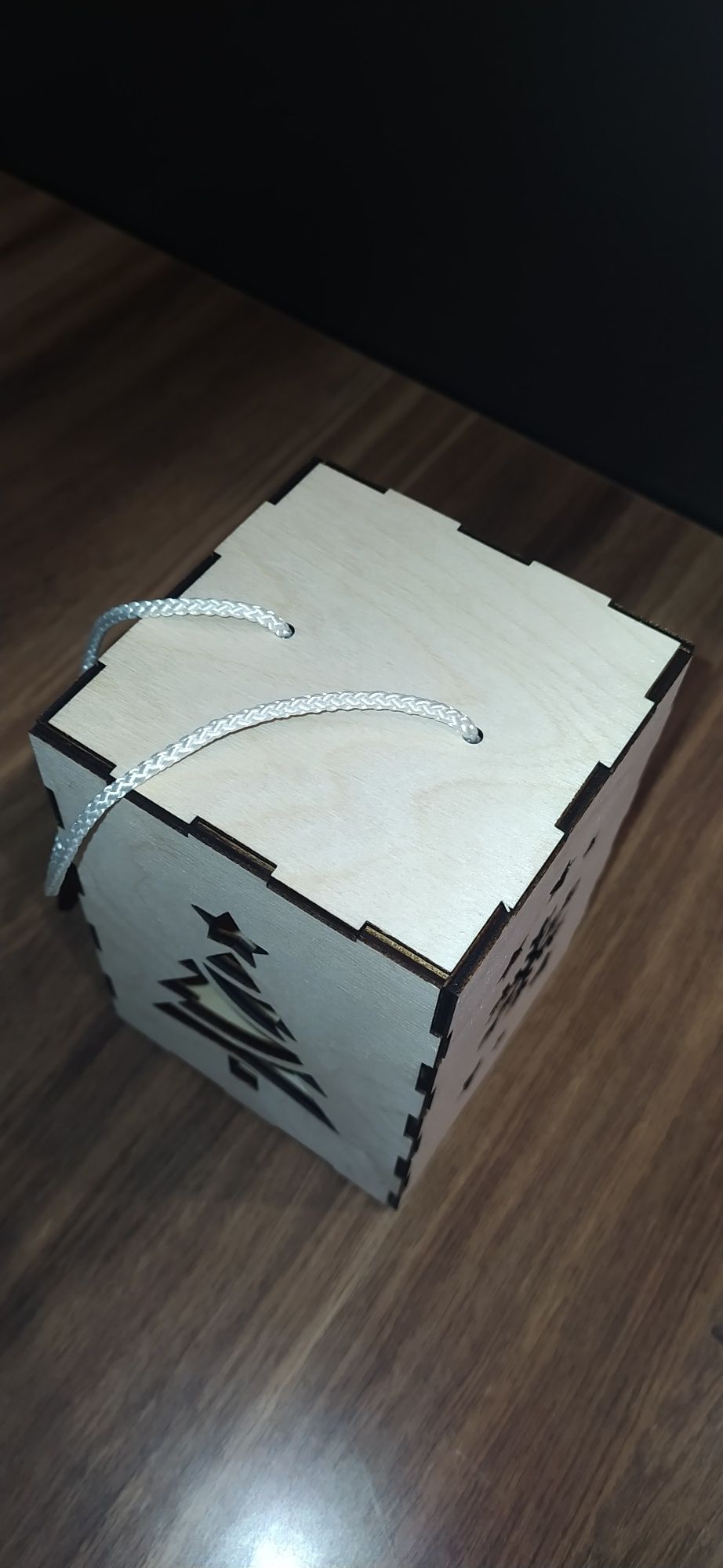 Lampion adwentowy świąteczny LED drewniany na roraty