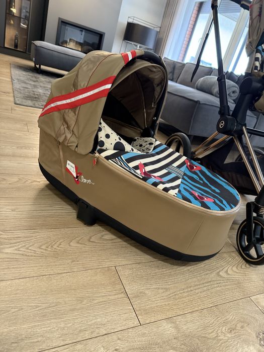 Wózek zestaw 4 w 1 Cybex Priam Karolina Kurkova