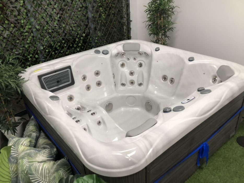 Jacuzzi 5/6 pessoas lisboa spas, baixa de preços desde 5.280,00