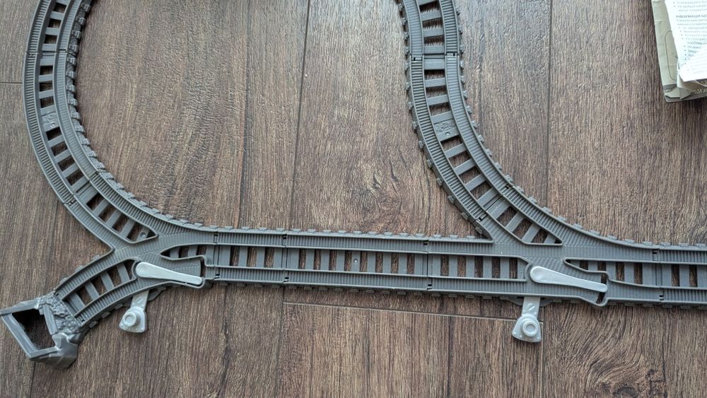 Томас паравозик Thomas and Friends Крутий розворот моторизований