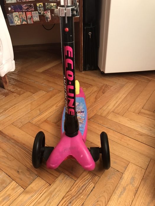 Самокат для двочки от 3 лет